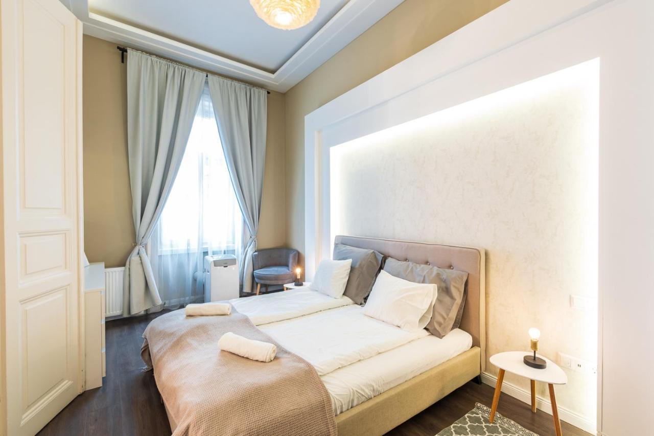Spacious Luxury Apartment At The Heart Of Budapest Esterno foto